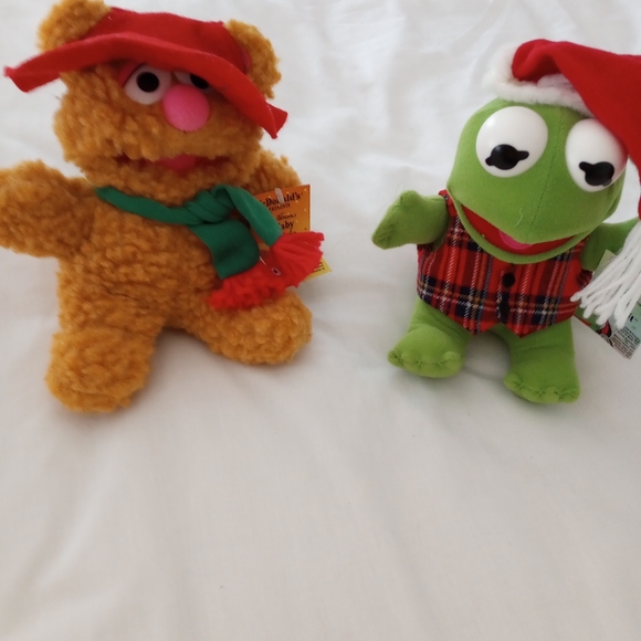 Cabbage Patch dolls (2) & Jim Henson characters (2) - Picture 2 of 16